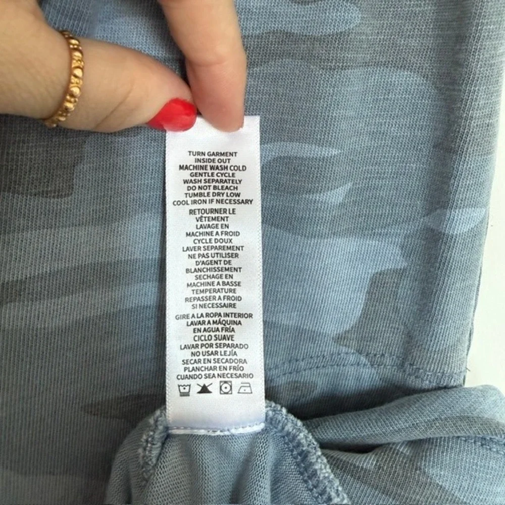 Splendid Blue Camo T-Shirt Dress with Pockets Size Large | $150 Retail - Picture 7 of 9